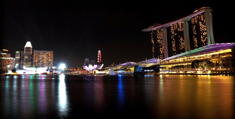 Singapore light show